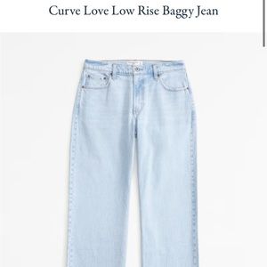 Abercrombie Curve Love Low Rise 90’s Baggy Jean (Light)
